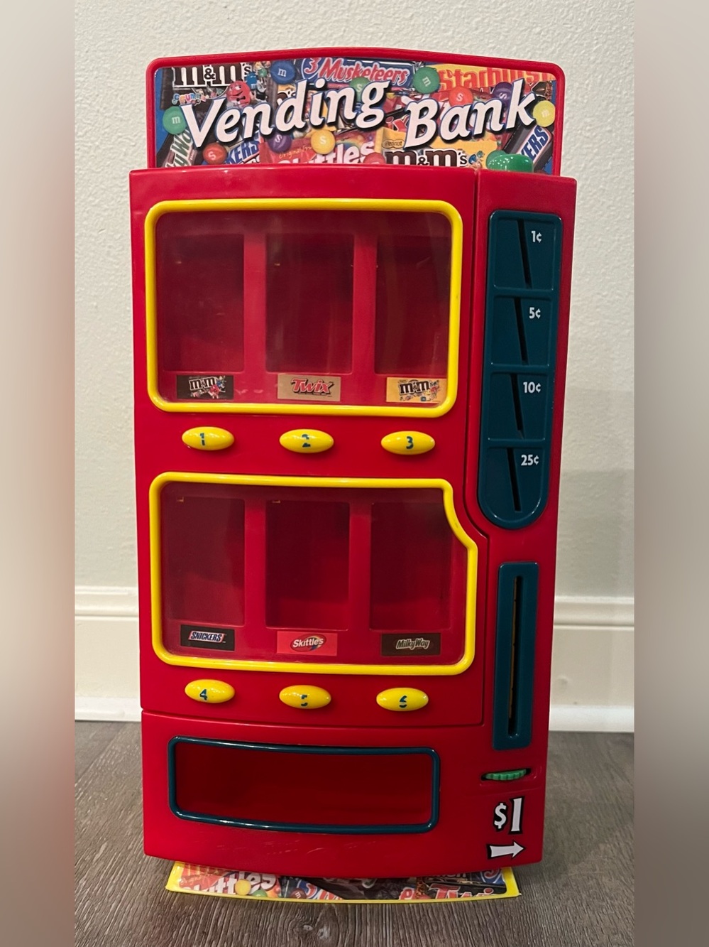 M&M’s Candy Vending Bank Vending Machine by Mars 2004